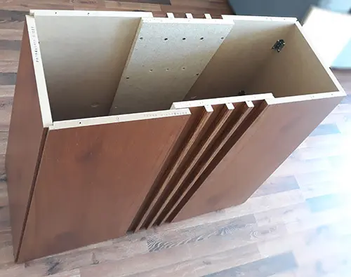 Base de una mesa con forma rectangular